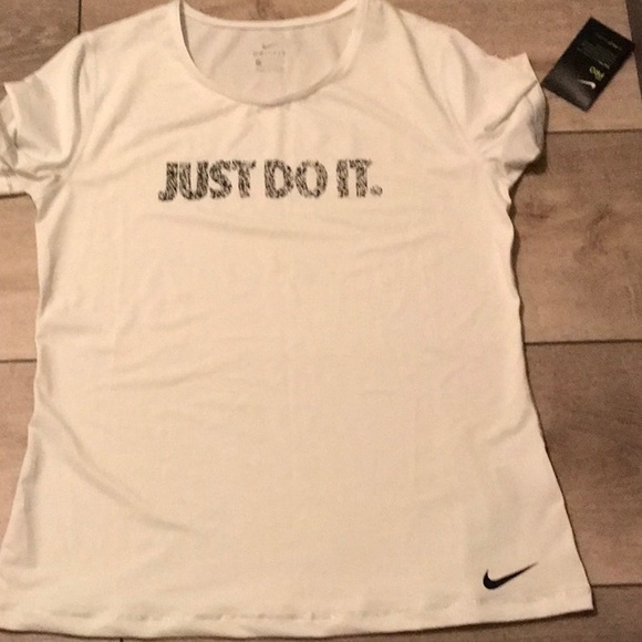 Nike Pro Dri-fit Women Just Do it Graphic Top White Size L or XL NWT MSR… - Picture 2 of 3